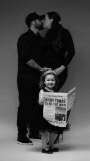 Family 🥰 
#maternityphotoshoot #maternityphotography #cliffsideparknj #pregnancyphotos #bergencountymoms