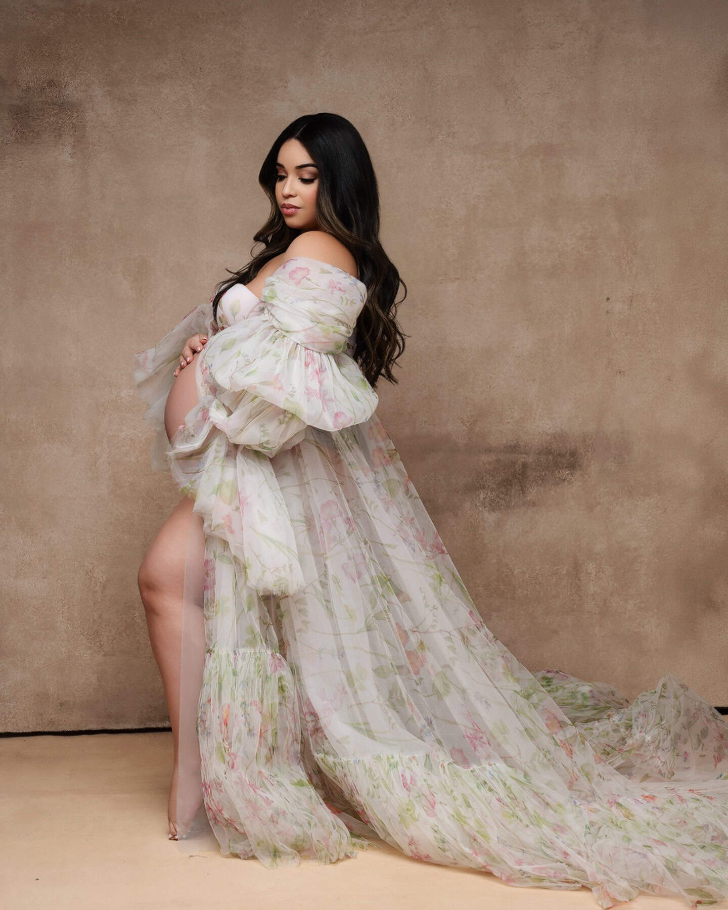 Demasiado bella ❤️

#maternityphotography #maternityphotoshoot #nycphotographer❤️